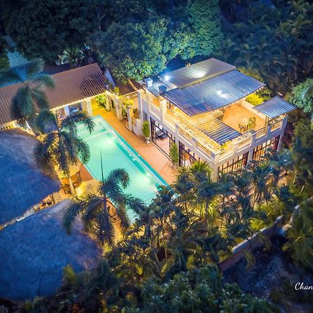 Baanpong Lodge San Kamphaeng Esterno foto